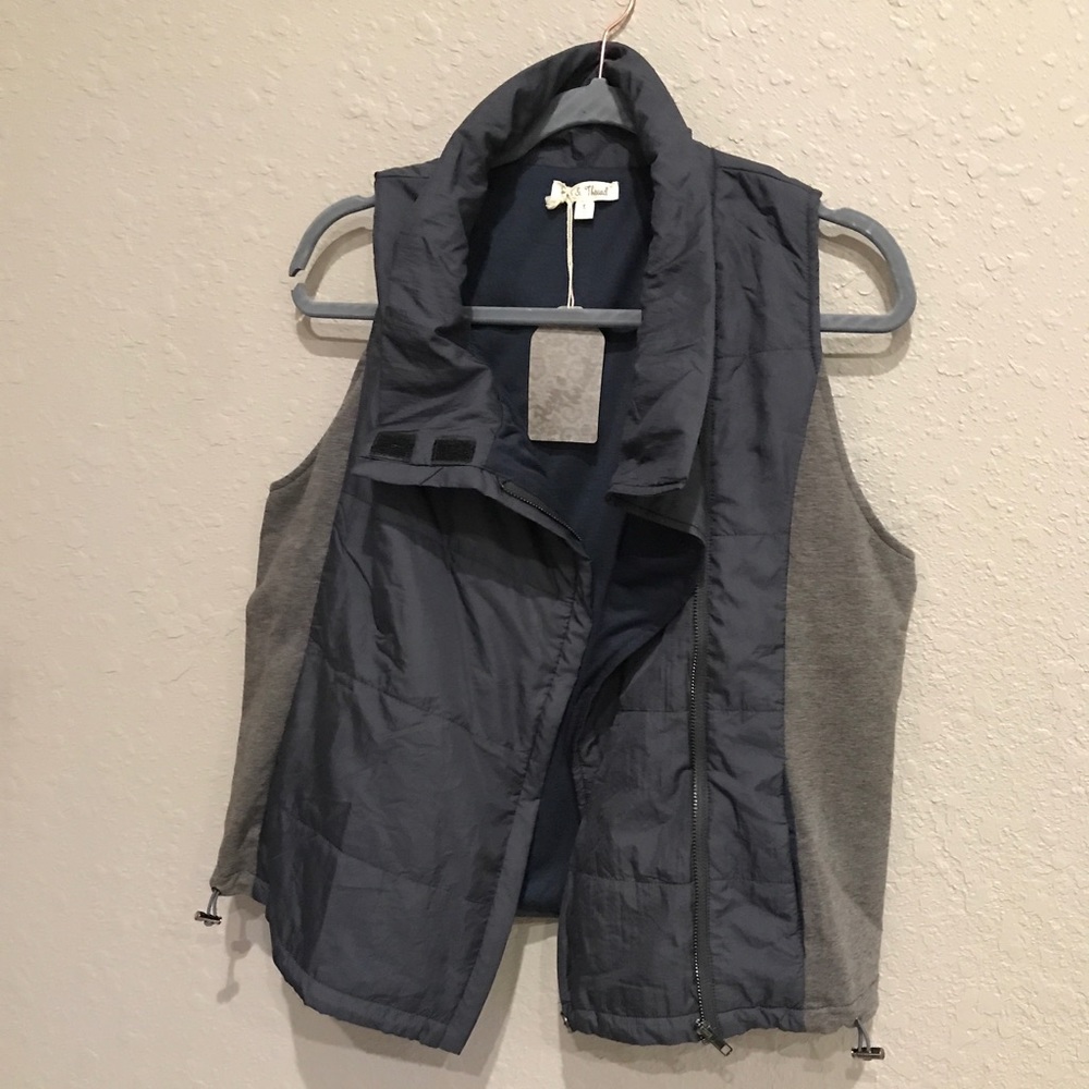 Boutique Vest - new with Tag - Size Large
